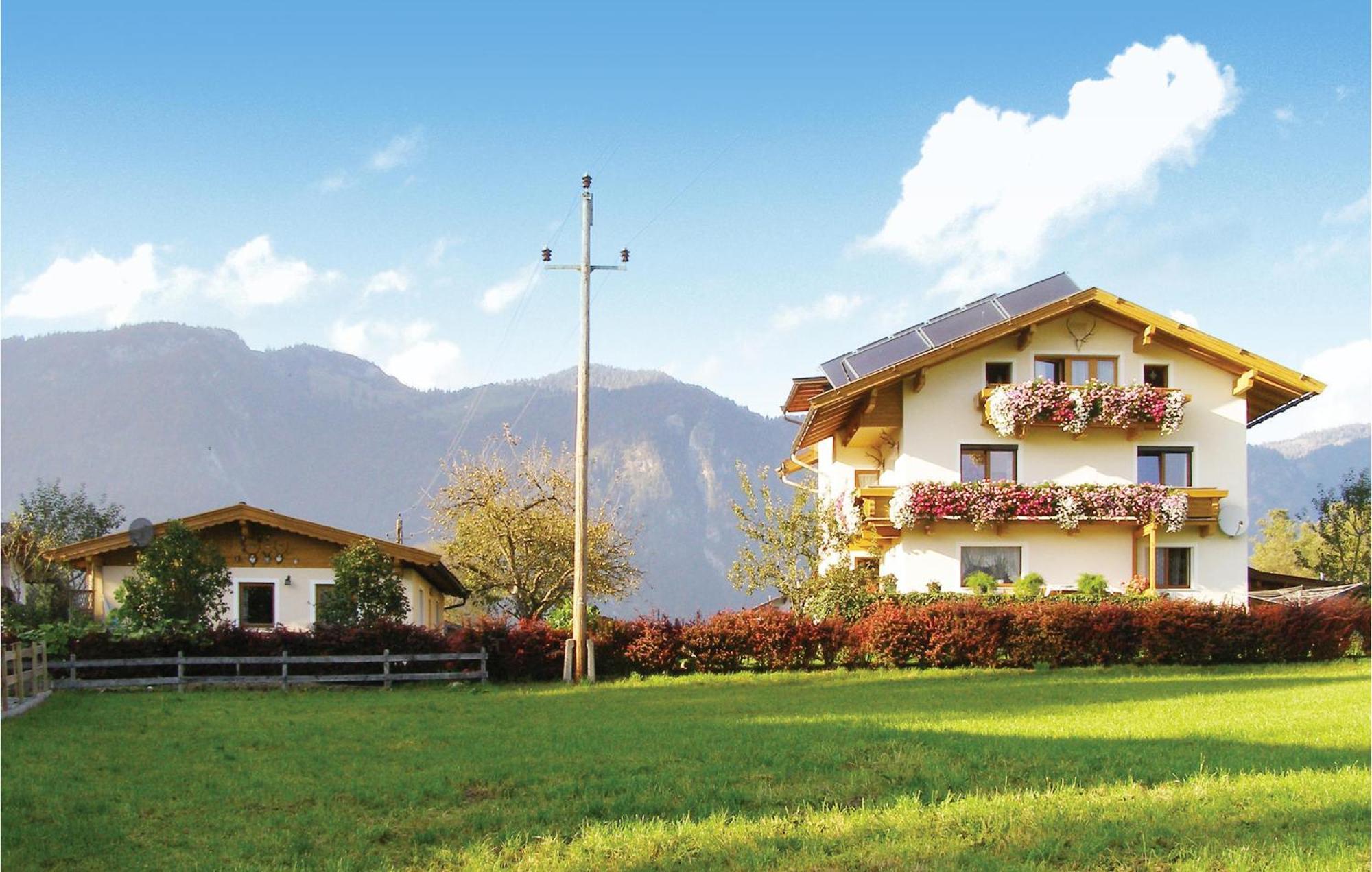 Ruhiges Ferienhaus Breitenbach Breitenbach am Inn Exterior photo